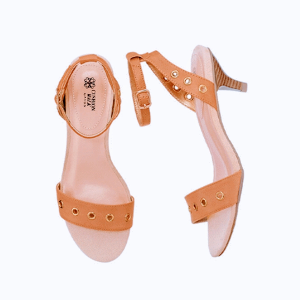 Marylin Kitten Heel Sandal. Brand NEW!
